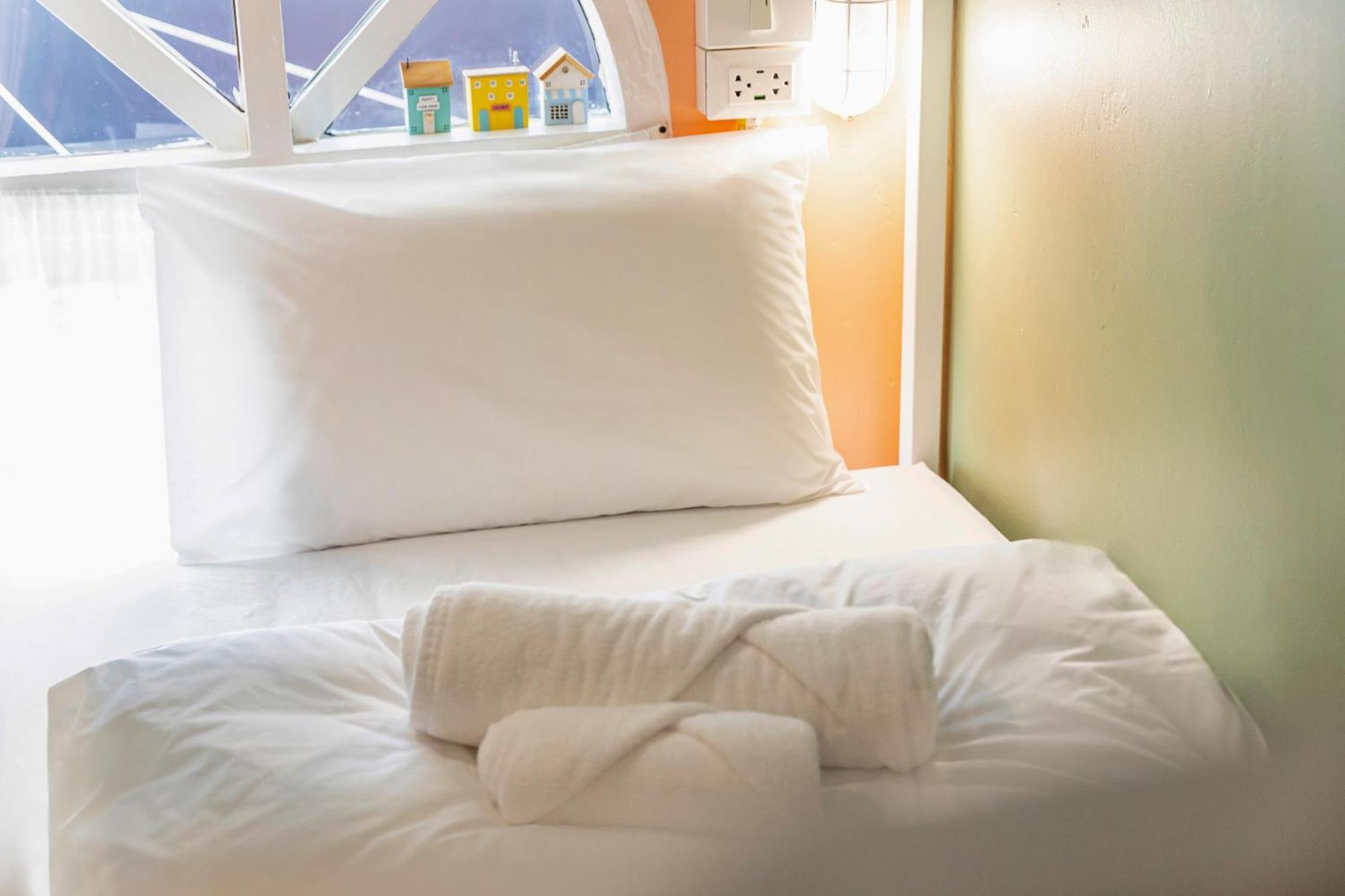 Sweett Lemon Hostel Patong Exterior foto
